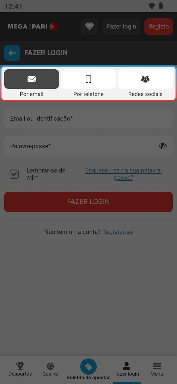 Escolha a forma de iniciar sessão na app de apostas MegaPari.